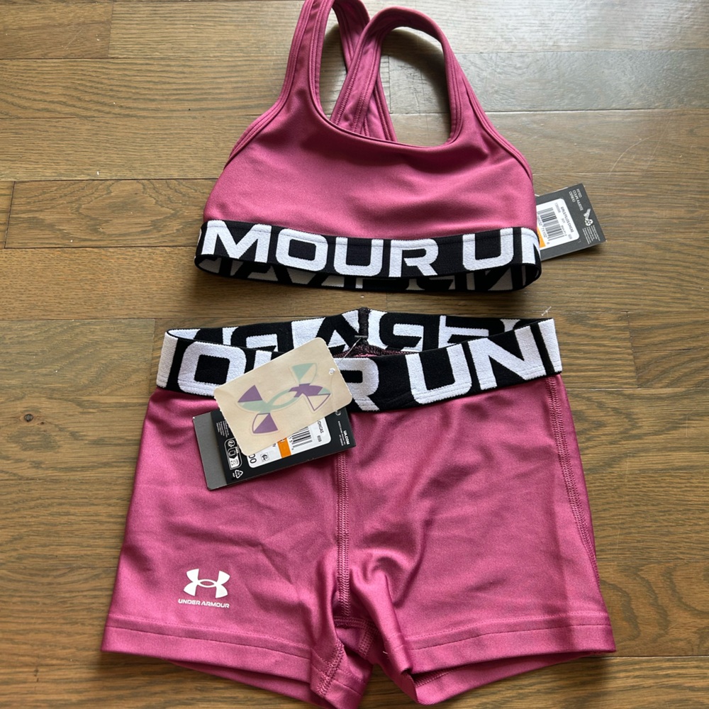 NWT Under Armour Girls Set size Small